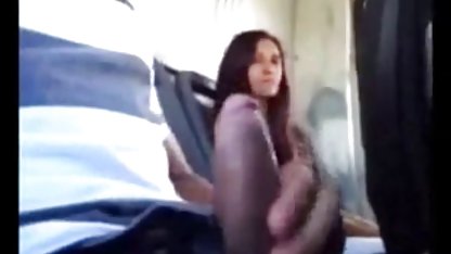 İlk kişiden itibaren yüksek topuklu bir mobil lesbian porn assifer düve becerdin