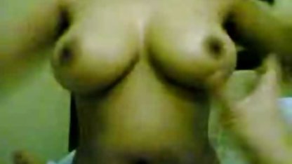 Yaşlı adam ve mobil hd sex genç öğrenci birbirlerine mastürbasyon yapar ve sonra becerirler