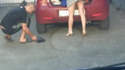 Deflorasyon sonra yakın çekim, mobil grup porn bir vajina gösterdi