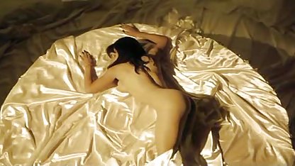 Genç kız porn tube mobil ve yetişkin annesi becerdin