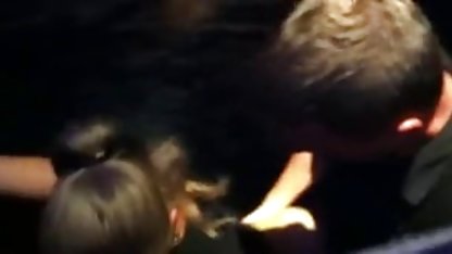 Amatör bir kamera mobil hd porn kurun ve harekete geçin