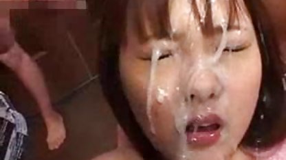 Ahlaksız bebek arkadaşı bir üyeye mobil porn izle atlar