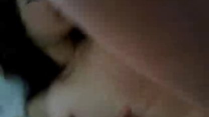 Genç olgun bir hd mobil porn kadının kedi yalıyor ve ona bir ağız verir