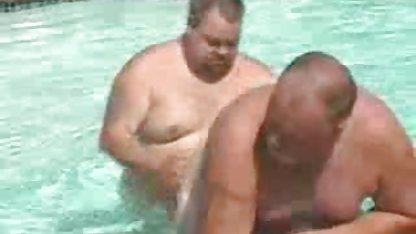 Fitness eğitmeni yaşlı kadına bir mobil porn video izle ağız verdi