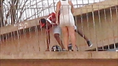 Yeni evli bir çift kahvaltı sırasında nokia porn anal seks yaptı