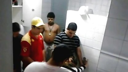 Gizli kamera mobil porn 3gp masanın altında kız arkadaşı çıplak kedi traş filme