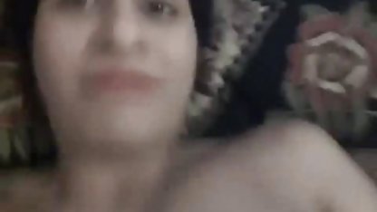 Bahçıvan bahçede sarışın mobil sex porn becerdin