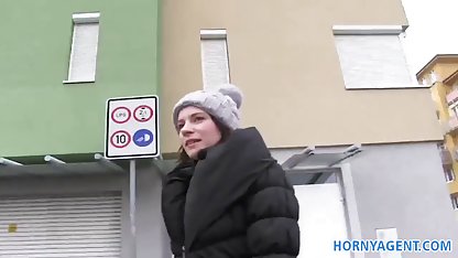 Kız mature porn mobi horoz emme ağızları ile çalışmak